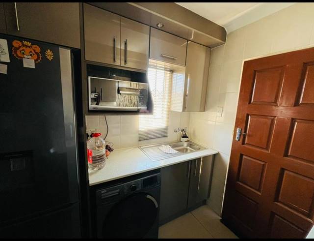 3 BEDROOM HOUSE FOR SALE IN WINDMILL PARK